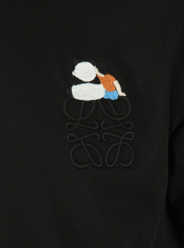 T-Shirt Embossed Panda Anagram