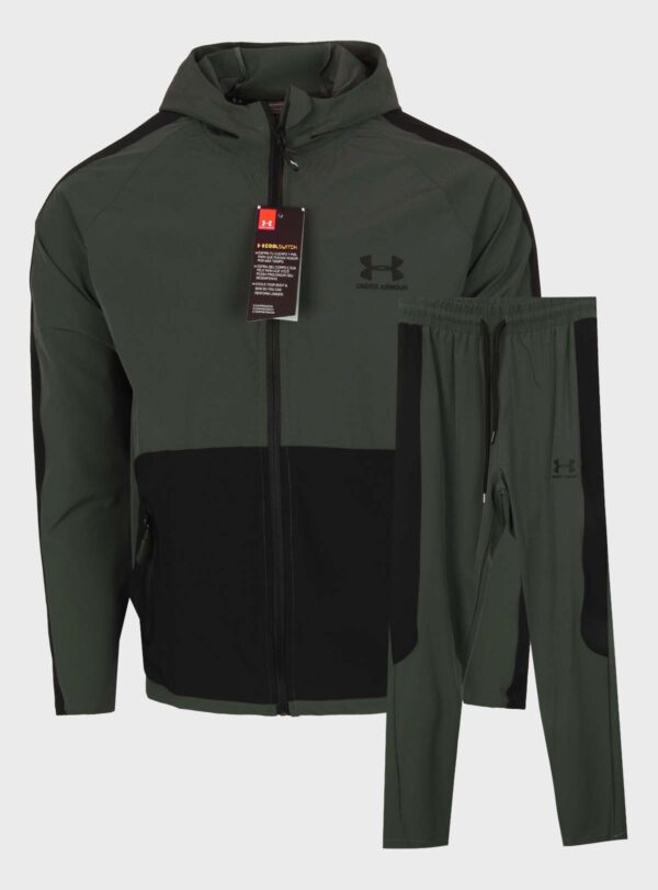 Tracksuit Plaque On Back