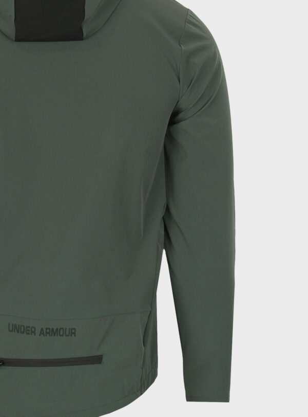 Tracksuit Plaque On Back