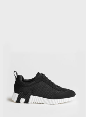 Sneaker Bouncing