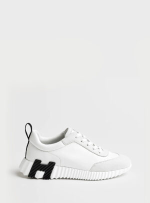 Sneaker Bouncing