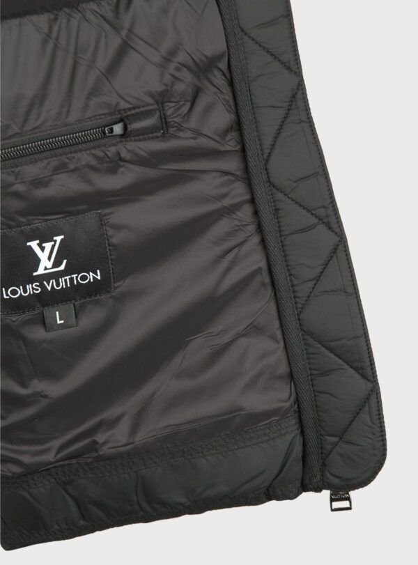 Bodywarmer LV Emblem
