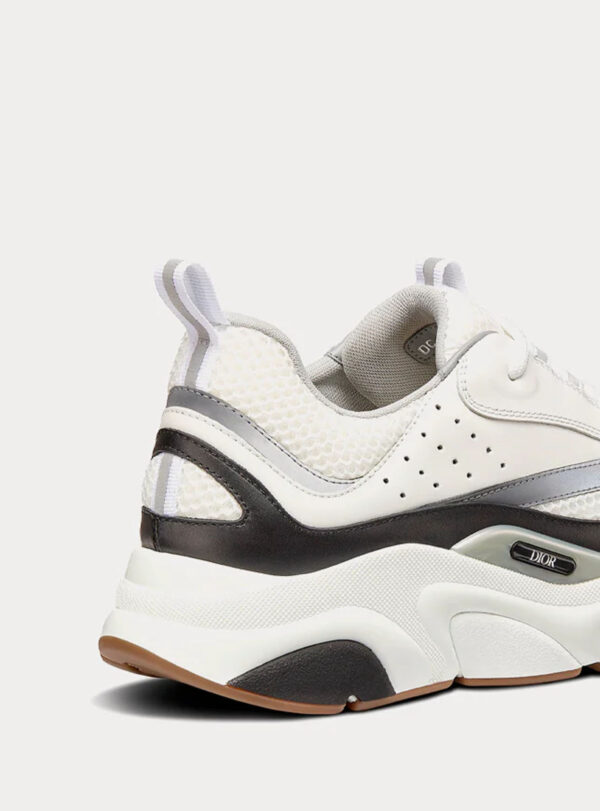 Sneaker B22